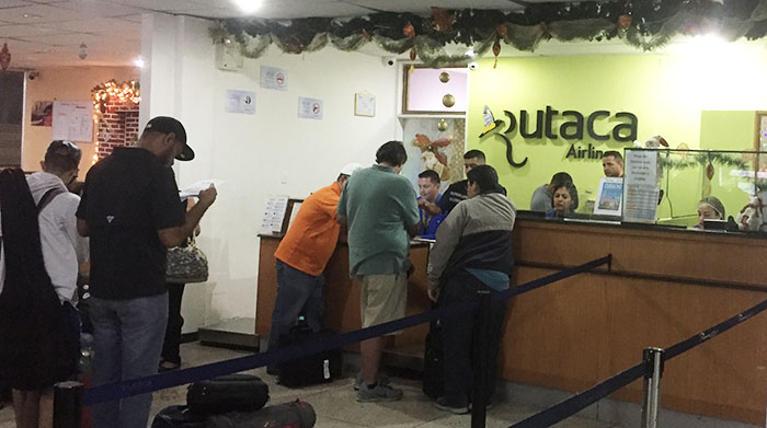 Guiche da Rutaca no aeroporto de Santo Domingo Guiche da Rutaca no aeroporto de Santo Domingo