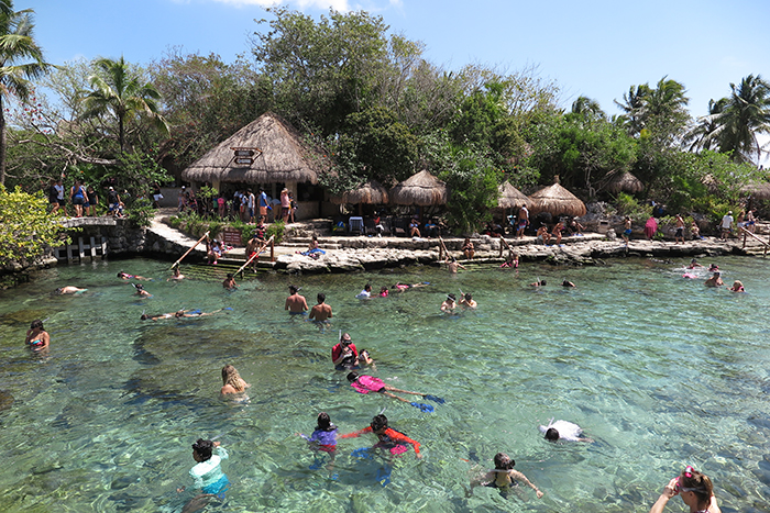 Não deixe de se refrescar pelos Rios do Xcaret Não deixe de se refrescar pelos Rios do Xcaret