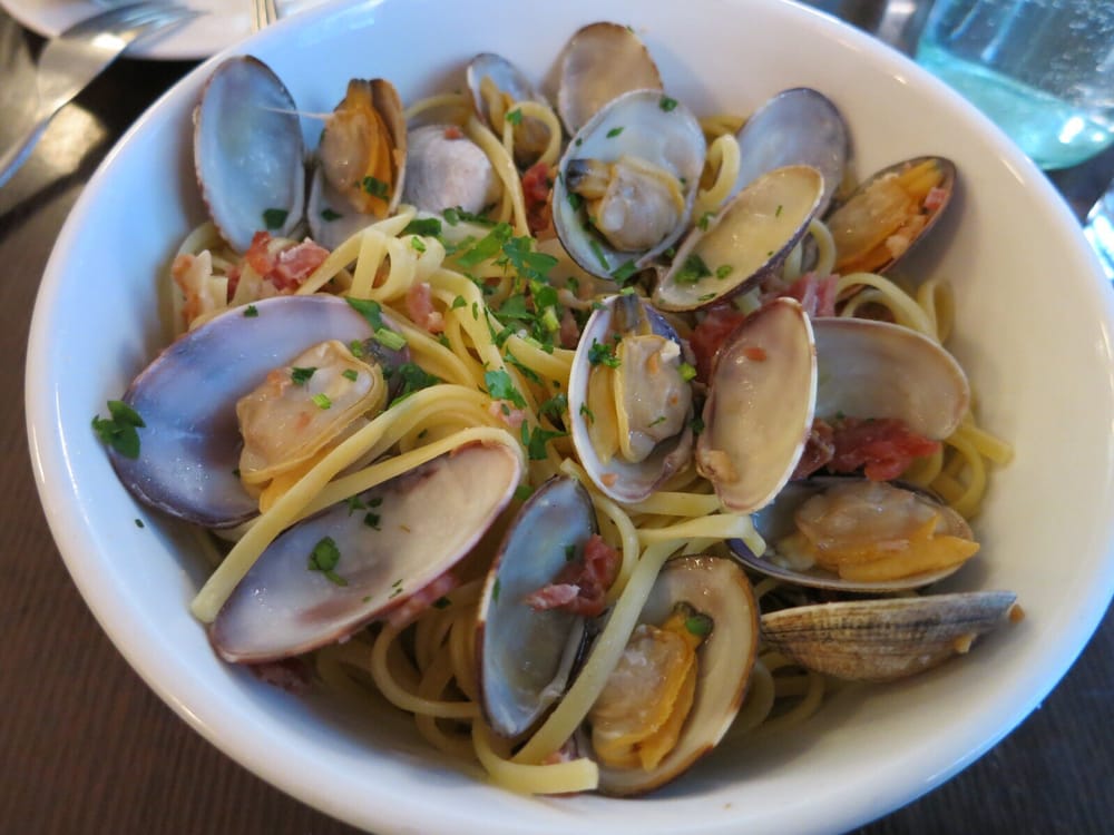 Linguini Fini with Baby Clams and Bacon