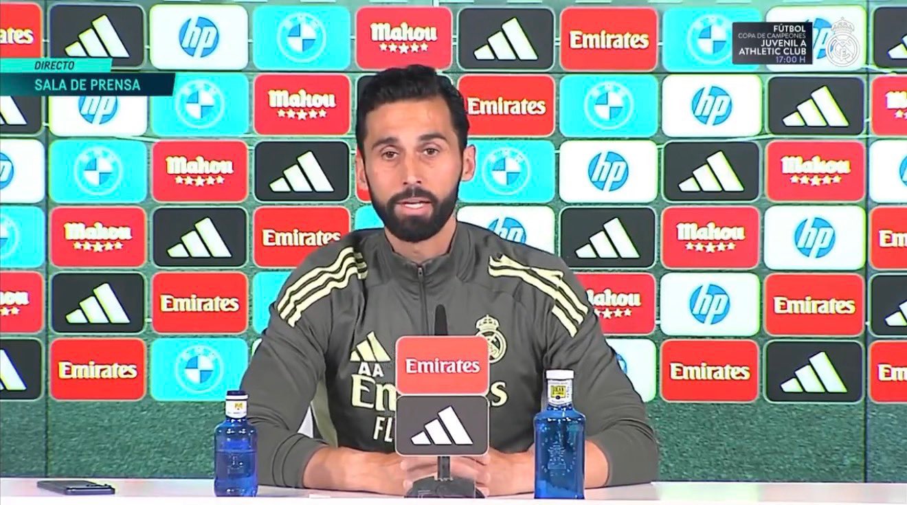 Álvaro Arbeloa: “I wish I had four attackers.