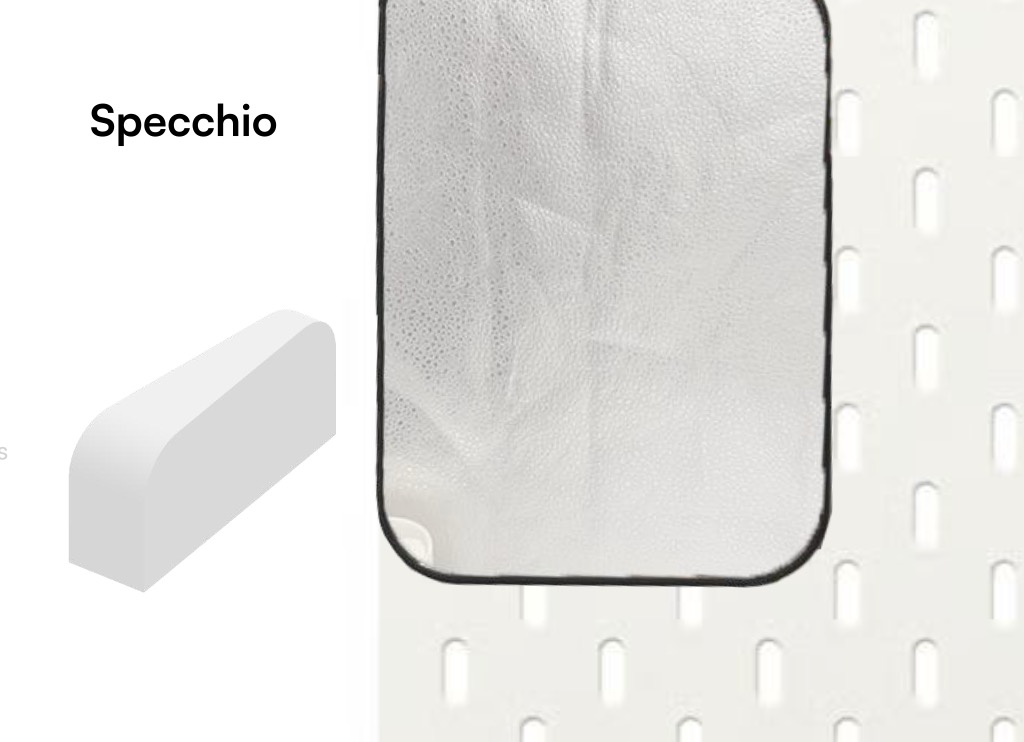 6) SPECCHIO: è fissato al pannello tramite un adattatore inclinabile, posizionato all'altezza e all'angolazione ideale per Miranda seduta