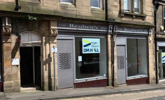 Retail/Class 3 Unit in Prominent Town Centre Location