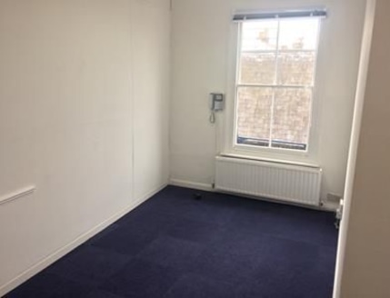 Town centre self contained offices arranged over first and second floor located just off the main market square. The offices are refurbished to a good standard and will be available as a whole including a basement storage area. The specification will...