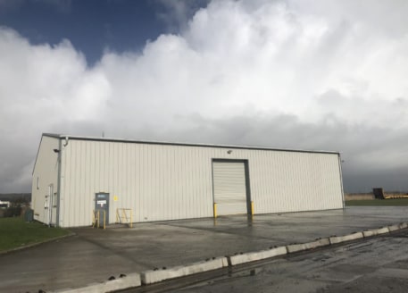 Modern detached open plan warehouse. Potential to combine with adjoining plot to provide additional...