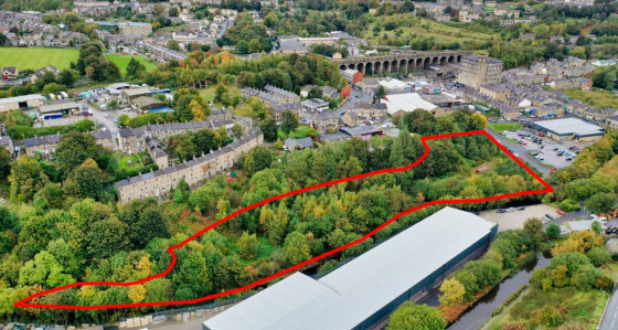The site comprises of 2.5 acres of residential land with planning permission for 39 apartments across three blocks and a further 14 dwellings.

The land is nestled between established housing, fronting Scar Lane to the North, Aldi supermarket to the...