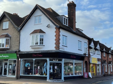 The building is in the centre of Gerrards Cross, prominently situated on the corner of Bulstrode Way and Packhorse Road, opposite the Post Office, and close to other shopping and restaurants. Gerrards Cross is an affluent commuter town, conveniently...