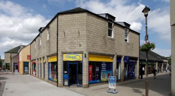 <p>A popular shopping centre located in Penicuik, approximately 10 miles south of Edinburgh City Centre. A popular commuter town and resident population of approximately 17,000. Free customer parking is provided.</p><ul>

<li><span style="font-size:...