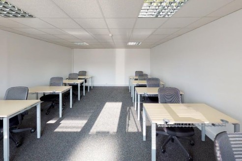 Dedicated business centres are a fantastic way to start your business or use as a temporary home if you are relocating or transitioning through a growth spurt. They offer flexible contract leases, a broad range of office and light industrial/storage...