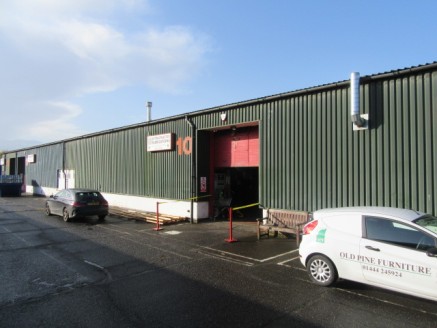 MODERN BUSINESS UNIT FOR SALE - A mid-terrace industrial unit of steel framed construction under a pitched sheeted roof with 10% natural roof lighting. Property specification - connected to 3 phase power and mains gas, up and over electric loading do...
