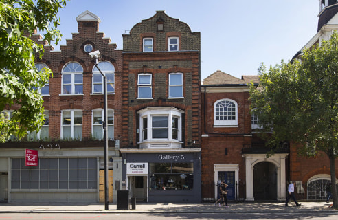 The property is located on the eastern side of Upper Street and close to the junction with Gaskin Street. Upper Street is the main commercial thoroughfare of Islington with its wide variety of retail shops, restaurants and bars. Nearby occupiers incl...