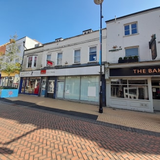 SUBSTANTIAL VACANT RETAIL UNIT WITH 1ST & 2ND FLOOR OFFICES

With Residential development potential.