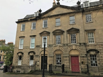 Prime Bath City Centre Offices to Let.

Approximately 602 Sq Ft (55.92 Sq M)

The property comprise an end terrace extending to five storeys including lower ground floor. All floors are occupied by separate businesses. WCs are shared between the occu...