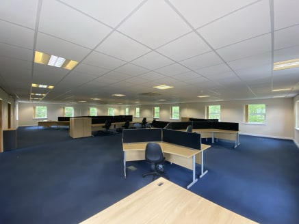 A detached office building over 2 floors extending to 5,205 sq ft. Available as a whole or floor by floor. 

Constructed in 2005 providing open plan offices with boardroom, break out area, lift and kitchen. Fully IT cabled

Located on Estuary Bouleva...