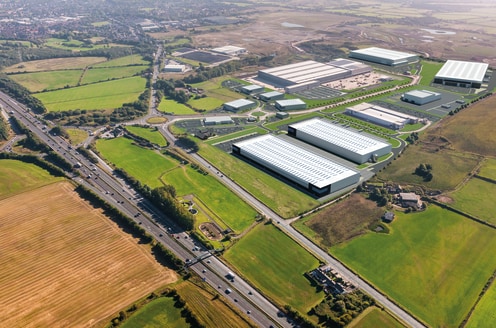 4 million sq ft of employment space across 250 acres, providing freehold and leasehold opportunities. 1.5 million sq ft completed or under construction. M60 and M62 within four miles, providing access to over 21 million consumers within a two hour dr...