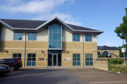 Refurbished and newly air conditioned courtyard offices