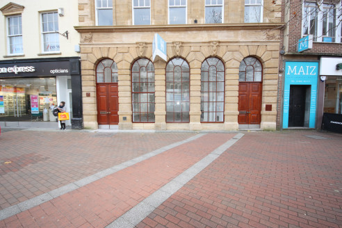 Grade II Listed building with ground floor and basement retail area in the town centre.
