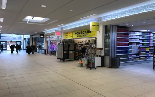 **UNDER OFFER** The ground floor shop benefits from the following features: 

* Full width shop front with security shutter 

* Fluorescent strip lighting 

* Suspended ceiling 

* Carpeted floor 

* WC to the first floor

* First floor store and off...