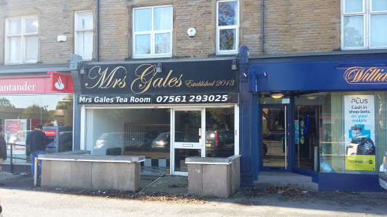 DESCRIPTION\n\n79 Street Lane, Leeds, LS8 1AP\n\nThe available space comprises a ground floor retail shop with kitchen, WC and access to the rear from the back road. At basement level there is customer seating, WC and storage space....