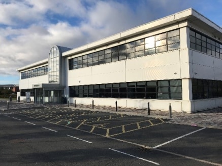 Location

The building is located on the Turbine Business Park which is well situated adjacent to the A19 and A1231 Sunderland Highway. Nissan is the major occupier in this area along with many of its supply chain businesses including Vantec and John...