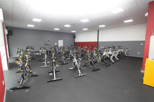 ***SALE AND LEASEBACK OPPORTUNITY***

A freehold commercial investment of approximately 6,000sqft arranged over two storeys offered for sale as a leaseback to 'The Workout Bristol Limited'. The first floor operates as a gym and the ground floor is su...