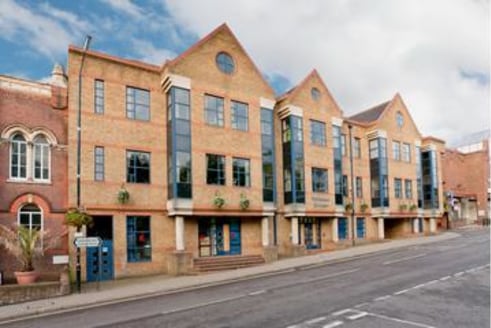 The property comprises two refurbished suites on the 3rd floor.\n\n-Fully refurbished\n-Air conditioning\n-Suspended ceilings with LG7 lighting\n-Lift\n-City centre location\n-On-site car parking (approx....