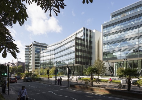 Part of the Forbury Place estate, 2 Forbury Place provides a new office headquarters, combining stunning modern design with a high quality specification. Its impressive size and town centre location makes Forbury Place a rare opportunity in the South...