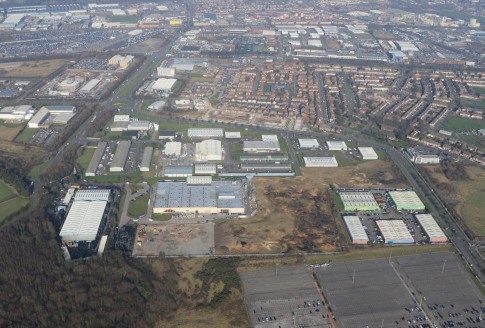 Eaves heights of 10m to 12.5m (subject to size). Floor loading of 50kN/sq m. 5% office content. BREEAM 'Very Good'. Excellent car and HGV Parking.