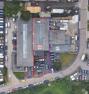 Due to expansion and relocation we have have pleasure in offering these Warehouse / Industrial Units on the sought after Hanbury Road Industrial Estate***<br><br>LOCATION<br><br>Hanbury Road is situated on the established Widford Industrial Estate. T...