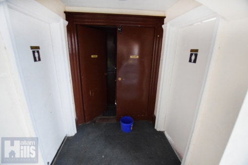 Available from 1st May 2021. Commercial property OIEO &pound;2,500pcm. Office with parking spaces to let in the popular Attercliffe trade area, providing excellent access to both Sheffield City Centre and Junction 33 and 34 of the M1.