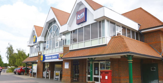 <div class="vk_sh vk_bk">

<p>The Winsover Centre provides two large retail units let to Lidl and Poundland, together with 6 smaller retail and office units, let to a variety of local occupiers.</p>

<p>The centre also includes 20 Winsover Road, loca...