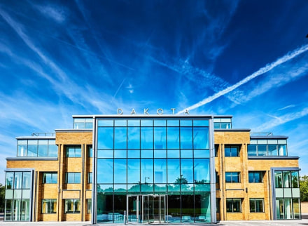 Contemporary architectural glazing punctuated with brick cladding delivers an impressive office building with imposing scale and prominence. Designed to exacting standards DAKOTA offers large, flexible, open-plan floor plates of up to 11,382 sq...