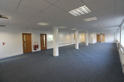 Modern office suites in NORTHFIELD with extensive car...
