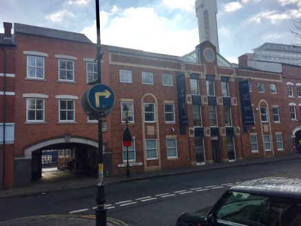 Under Offer]\nSUBSTANTIAL OFFICE PREMISES with AMPLE PARKING in ST PAULS SQUARE. Benefitting from large imposing entrance, cellular offices, and SECURE CAR PARK - Total (NIA) 11,200 ft2 (1,040....