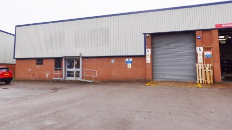 Unit 4A comprises a semi-detached single storey trade counter/ industrial unit, with clear eaves height of 3.85m rising to 5.15m....