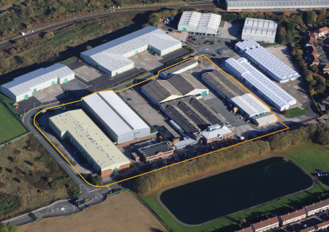 Refurbished detached Industrial/Warehouse unit

- 9.5m eaves

- Secure yard

- 1.6MVA Power Capacity

- 5 Loading doors

Available Summer 2021

44,713 sq ft

Leasehold £5.50 p.s.f