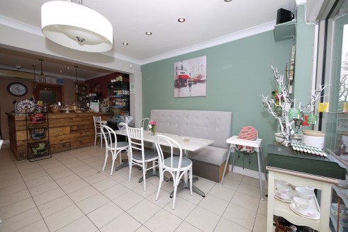 We are pleased to present to you this well established Cafe that has become available to let. Holding a A3 license this business is a great investment.