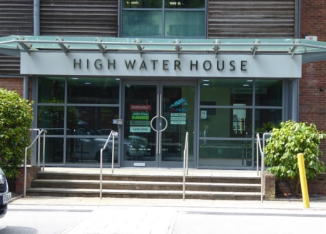 High quality modern offices with river views and within walking distance of the City centre. Floor area 7,027 sq ft (652.77 sq m). 15 parking spaces. Rent £102,680 per annum....