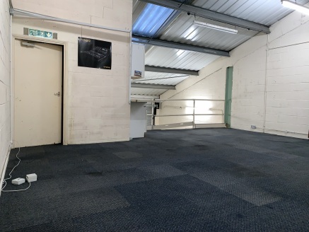 Unit 31 is an industrial unit with good loading and parking facilities.

The industrial units are located on Fairways Business Park situated at the end of Lammas Road, off Lea Bridge Road (A104). Lea Bridge Road (A104) provides access to North Circul...