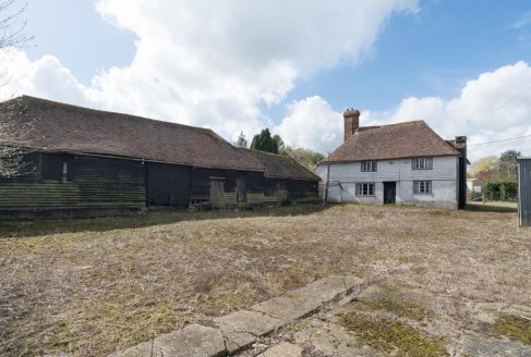 An historic 3 bedroom house for complete refurbishment, with adjoining barn with permission for conversion, and an adjoining paddock. Available as a whole or in up to 3 lots.