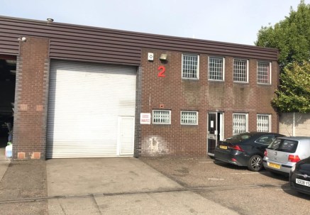 The unit is situated on Denmark Street, forming part of Central Estate, approx one mile north of Maidenhead Town Centre, and is readily accessible to goods vehicles via the A4 Bath Road and Cookham Road. The accommodation forms one part of a pair of...