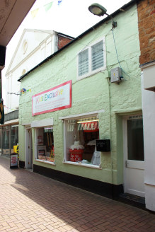 The property comprises a self-contained 'lock up' ground floor retail unit together with residential accommodation above. The ground floor premises are available on a new fully repairing and insuring lease at &pound;11,000 per annum exclusive....