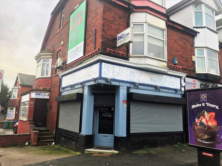 Amco Commercial are pleased to offer this ground floor retail premises with A5 planning for hot food takeaway. 

The premises are located on a prominent main road right in the heart of a popular retail area. Neighbouring properties include Lidl, Sain...