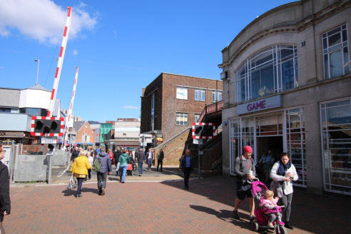 PRIME HIGH STREET RETAIL UNIT