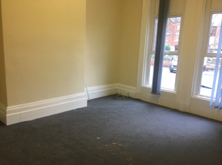 Office rooms and suites to rent in `Enfield` and Broadhurst` offices. The offices range from single rooms at to multi suite rooms. The premises benefits from onsite parking, 24 hour access, cleaning, men and women`s WC and kitchen facilities.