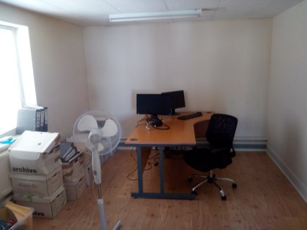 The premises have been fully refurbished to provide both open plan and individual offices on the second floor and a further office/meeting room on the third floor. The offices have the following amenities:\n\n* Laminate flooring throughout\n\n* Suspe...