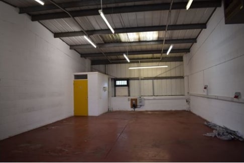 INDUSTRIAL WORKSHOP PREMISES - GATESHEAD

DESCRIPTION

The property is a mid-terraced unit of steel portal frame construction with brickwork sides and profile sheet cladding with translucent roof panels incorporated on the roof. Internally the wareho...