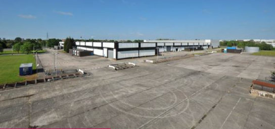 Up to 1.25 acres available. Utilities connections can be supplied. 24/7 access available via main gatehouse. Close to Junction 4 of the M57, M62 and A580. 8 miles from Liverpool Docks.