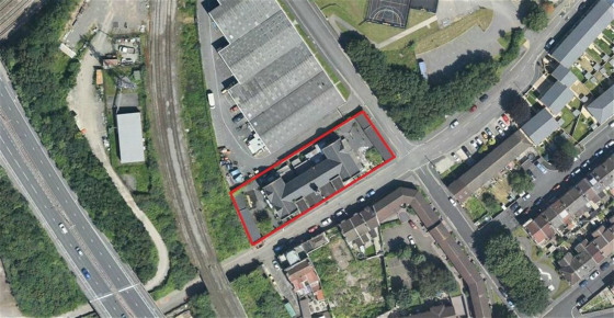 Substantial site of approximately 0.42 acres (1,700sqm), currently occupied by an attractive former school of over 8,000sqft (NIA) with additional outbuildings and grounds to the sides and rear. The site offers significant potential for residential r...