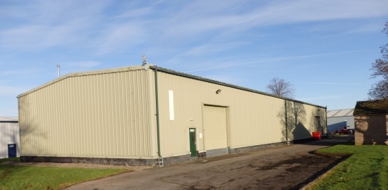 Detached warehouse/work unit close to A689 (W) Carlisle bypass.<br><br>2 no. level loading doors<br>2 no. gas fired warm air blowers<br>Office and WC facilities<br>Eaves height 4.47 m (14'6")<br><br>UP TO 5 YEARS RATES FREE FOR QUALIFYING OCCUPIERS<b...