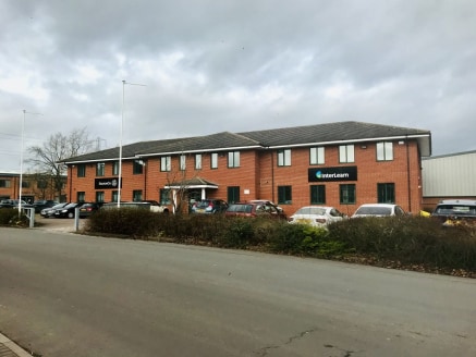 A 6,547 sq ft detached refurbished modern office building prominently positioned on the entrance to the sought after Saxon Business Park in Bromsgrove. Open plan and cellular offices, air conditioning CAT V cabling and 26 onsite car parking spaces. E...